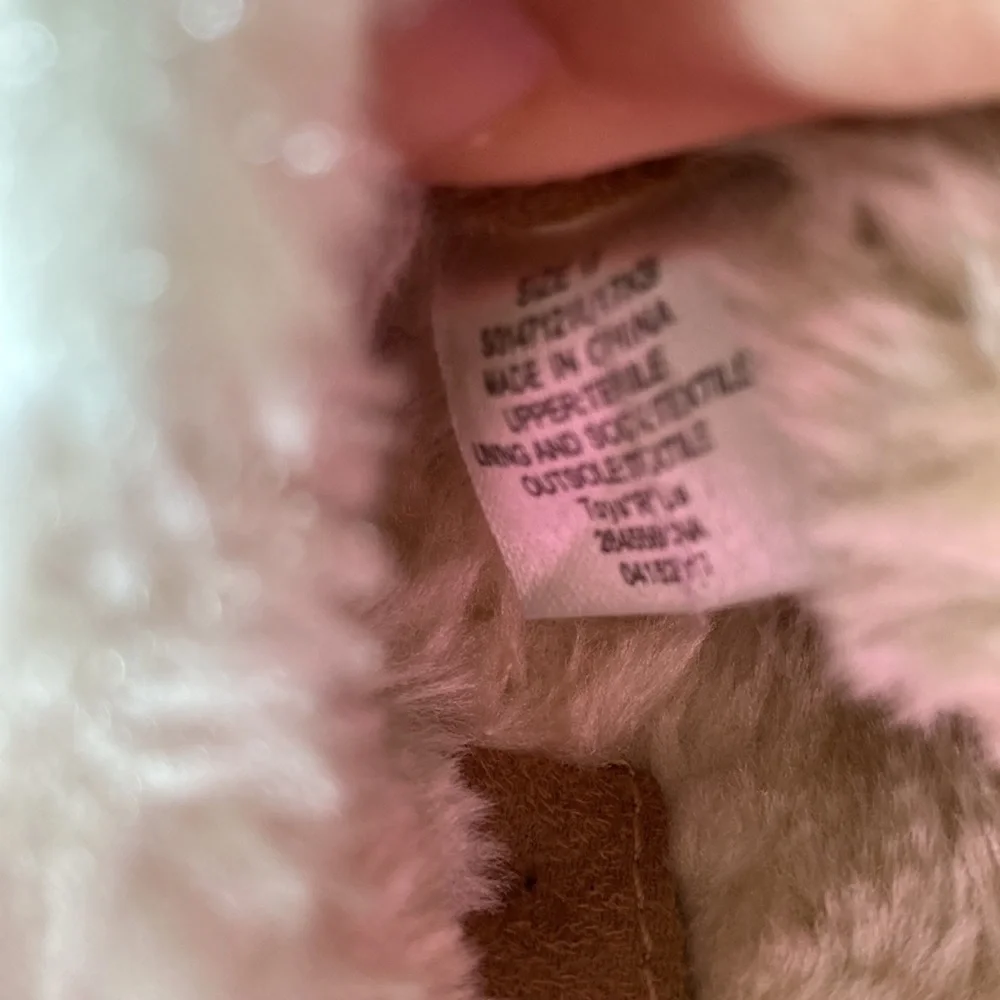 Boots - Picture 5 of 5